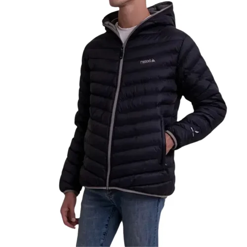 Campera Corvo Pluma con Capucha Hombre Negro M Nexxt performance