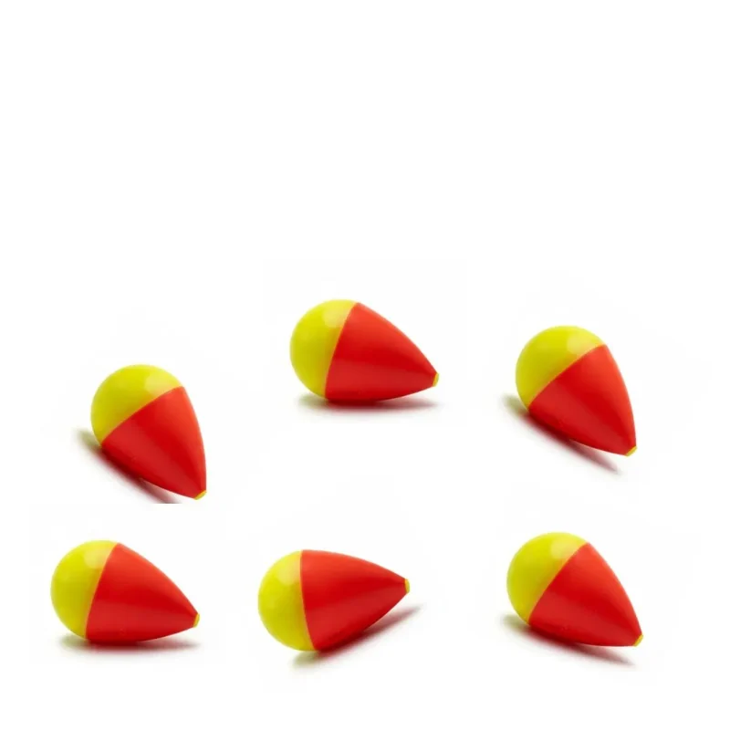 La boya N° 70 en formato de pera es un componente esencial para el armado de líneas de flote que requieren una flotabilidad superior. Su diseño clásico y equilibrado permite que se mantenga estable en el agua, siendo ideal para la pesca de pejerrey, lisas o variada de superficie en lagunas y ríos argentinos. Mauri